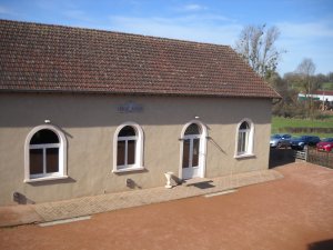 Vue extérieure et cour